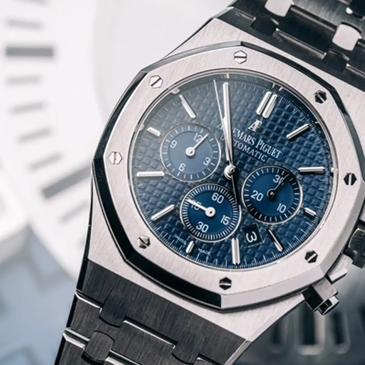 audemars piguet, royal oak, luxury sports