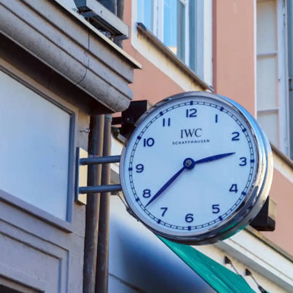 Inside IWC Schaffhausen’s London Rings and Watch Power